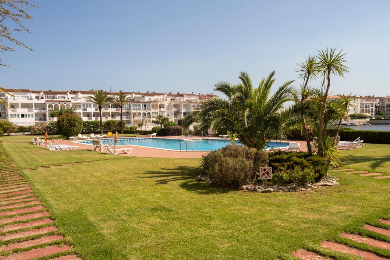 1005 Apartamento Con Vistas Al Lago San Maurici By Homeselectspain Эмпуриабрава Экстерьер фото
