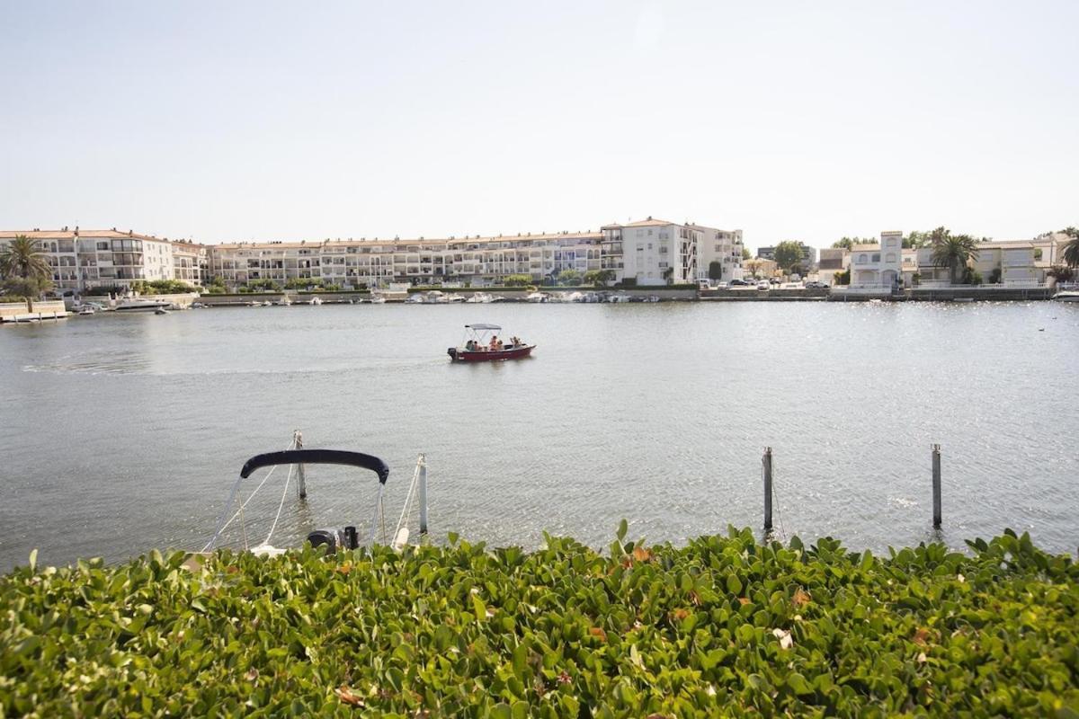 1005 Apartamento Con Vistas Al Lago San Maurici By Homeselectspain Эмпуриабрава Экстерьер фото