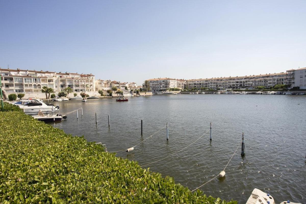 1005 Apartamento Con Vistas Al Lago San Maurici By Homeselectspain Эмпуриабрава Экстерьер фото